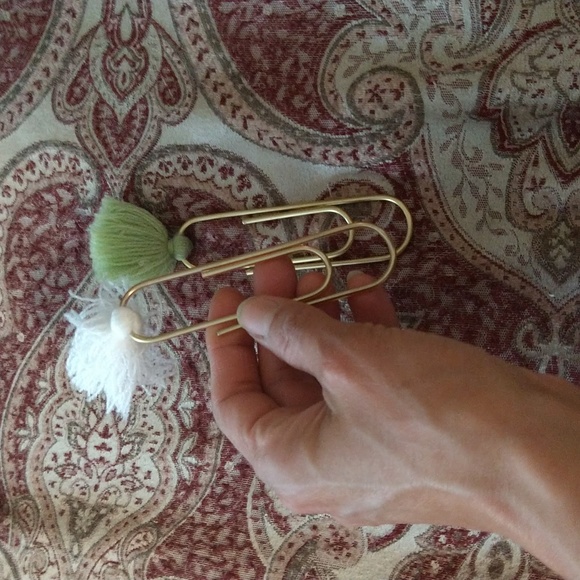 Free With purchase paper clip bookmarks - Picture 3 of 4